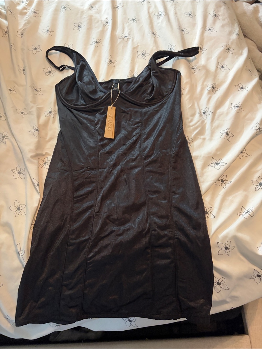 NWT Skims Black Women’s Dress with Built-In Support